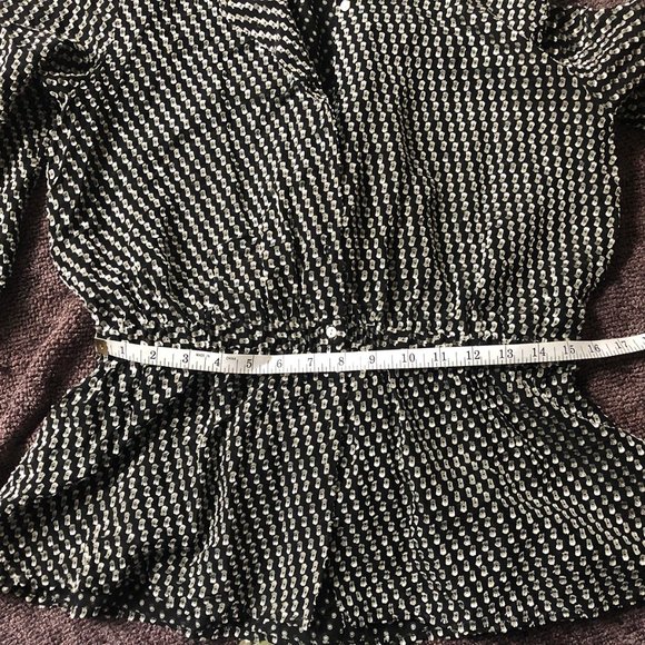 & Other Stories Black and White Pattern Blouse - Picture 8 of 11
